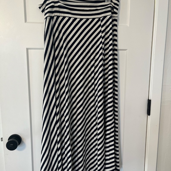 Bundle 2 Gap Maxi Skirt Striped XL Flowy Soft Fold Over Navy/Bright Blue Modest - Picture 14 of 16